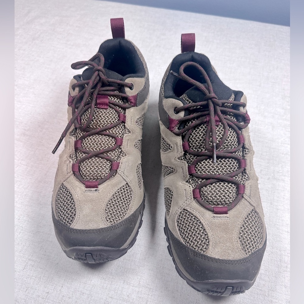 Merrell Women Brown Yokota 2 Hiking Shoes Size 11